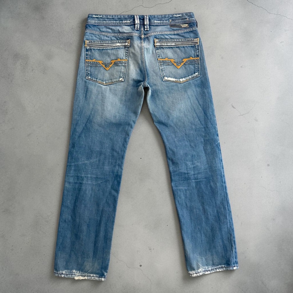 Diesel Mens Distressed Straight Leg Jeans Size 33 Blue Made in Italy Button Fly